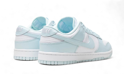 nike-dunk-low-glacier-blue