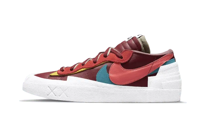 Nike Blazer Low Sacai Kaws Red - DM7901-600