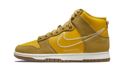 Nike Dunk High First Use University Gold - DH6758-700